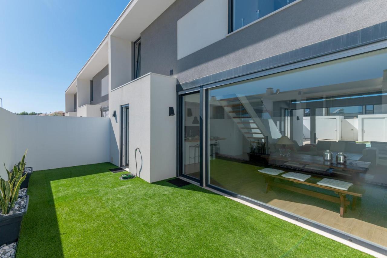 Bmyguest - Meco Sunset & Pool Villa *